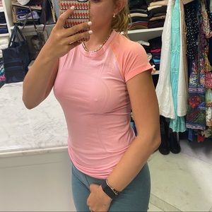 Lululemon hot pink workout shirt